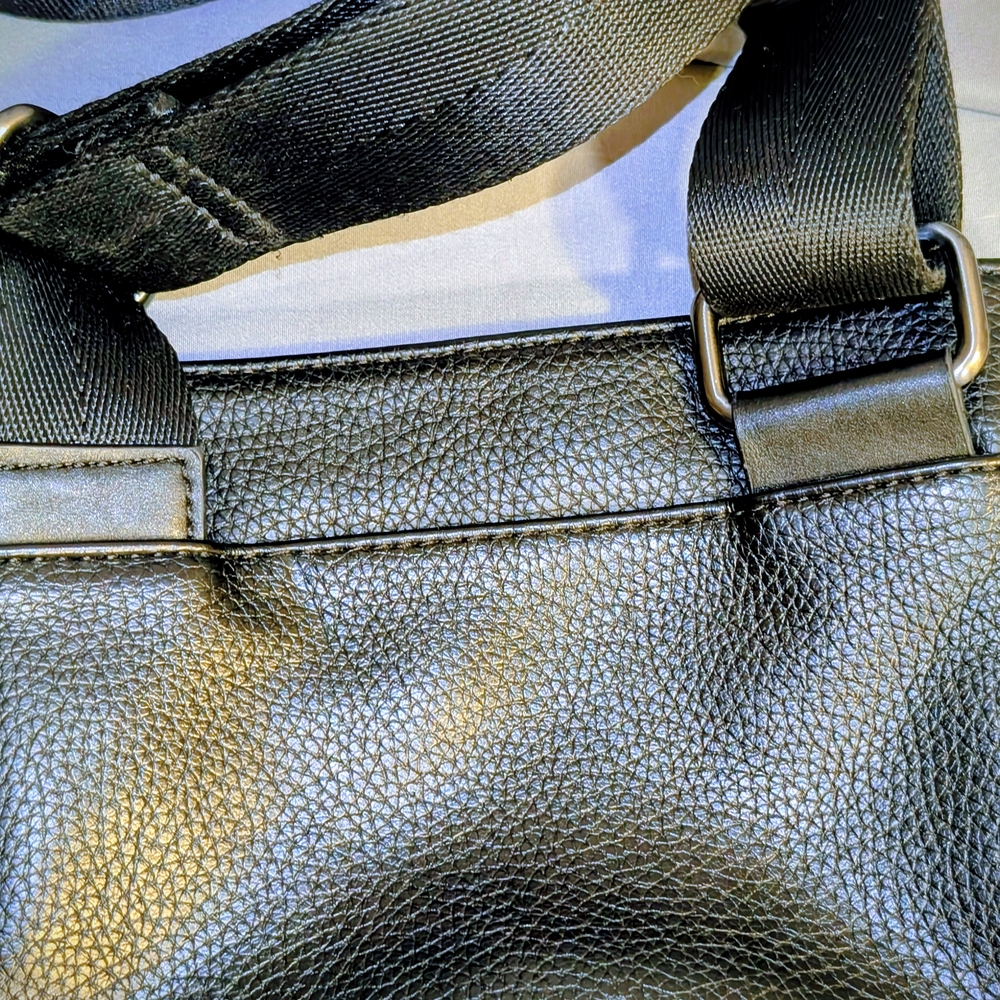 Calvin Klein Black Pebble Leather Textured Messenger Crossbody Bag Purse - Picture 8 of 14